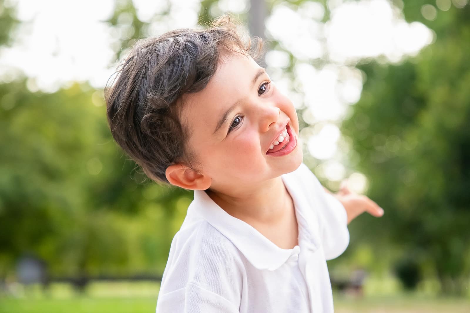 Happy child smiling — children's dentistry at Sierra Springs Dental in Airdrie